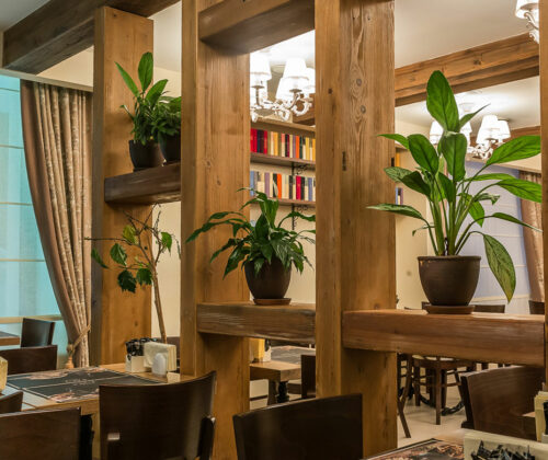 Зонирование пространства в ресторане Ginza